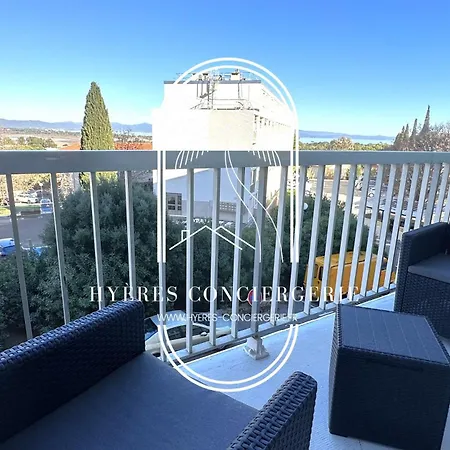 Апартаменти Duplex-3 Giens-wifi-parking By Hc
